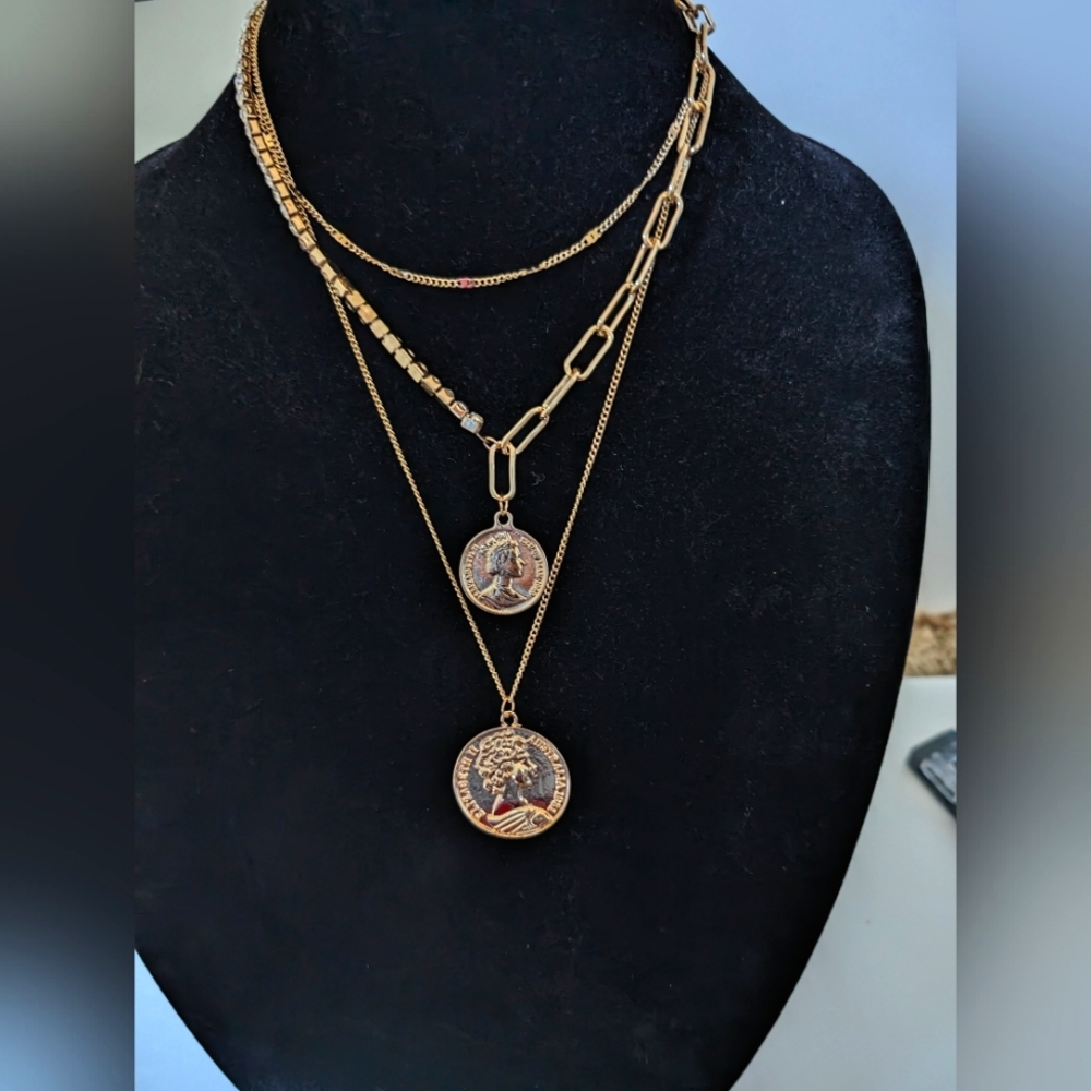 Retro style grab chain